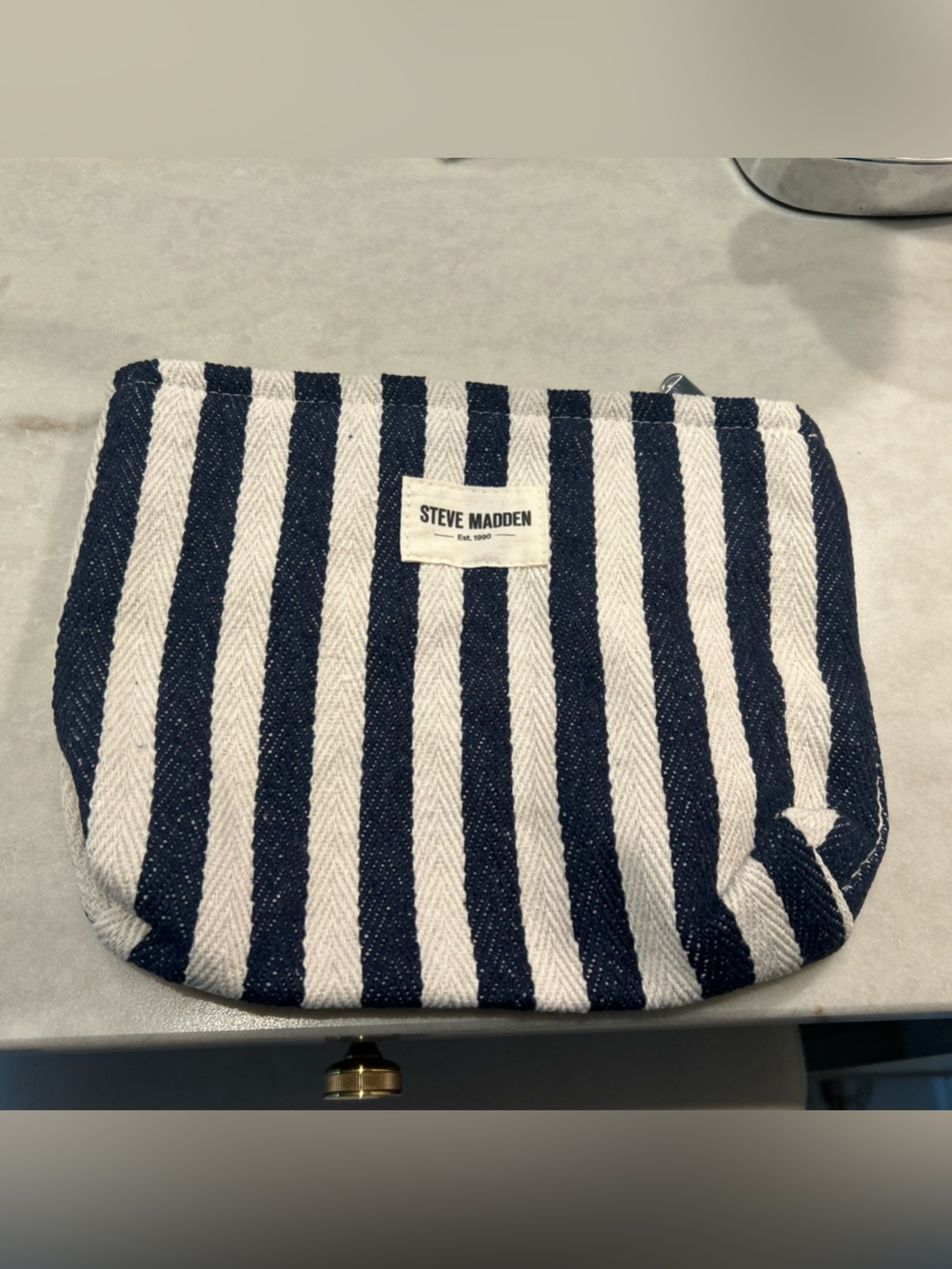 NEW Steve Madden Blue/Ivory Stripe Fabric Makeup Bag w/Zipper
